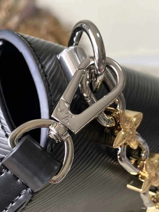 Cheap LOUIS VUITTON TWIST MM-23*17*9.5CM 0816